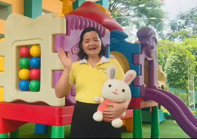 Tô màu bánh sinh nhật